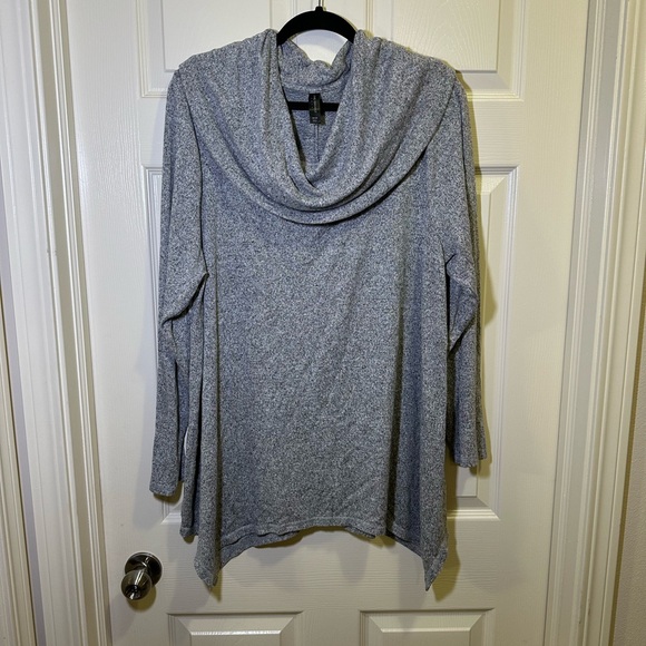 Lane Bryant Long Sleeve Turtleneck Shirt Top Plus Size 18/20 Gray Asymmetrical - Picture 1 of 6